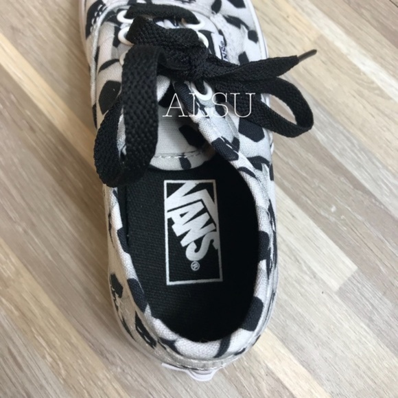 NWT VANS Authentic Sport Soccer ⚽️ Kid’s - Picture 5 of 7